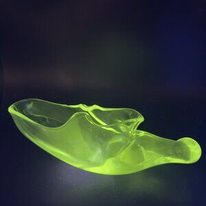 1950s Heisey Glass Clear Elf Shoe Cornucopia Heavy Manganese 365nm Green UV Glow